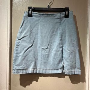 Wild Fable high waited light wash denim skirt with slit